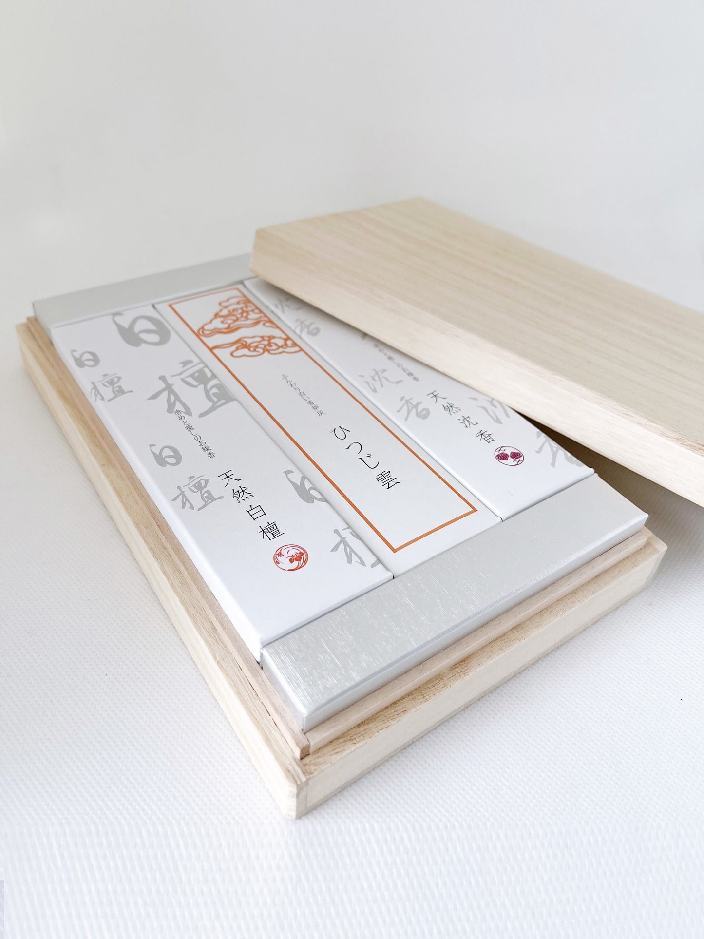 Coffret encens excellent - santal blanc et calmbac