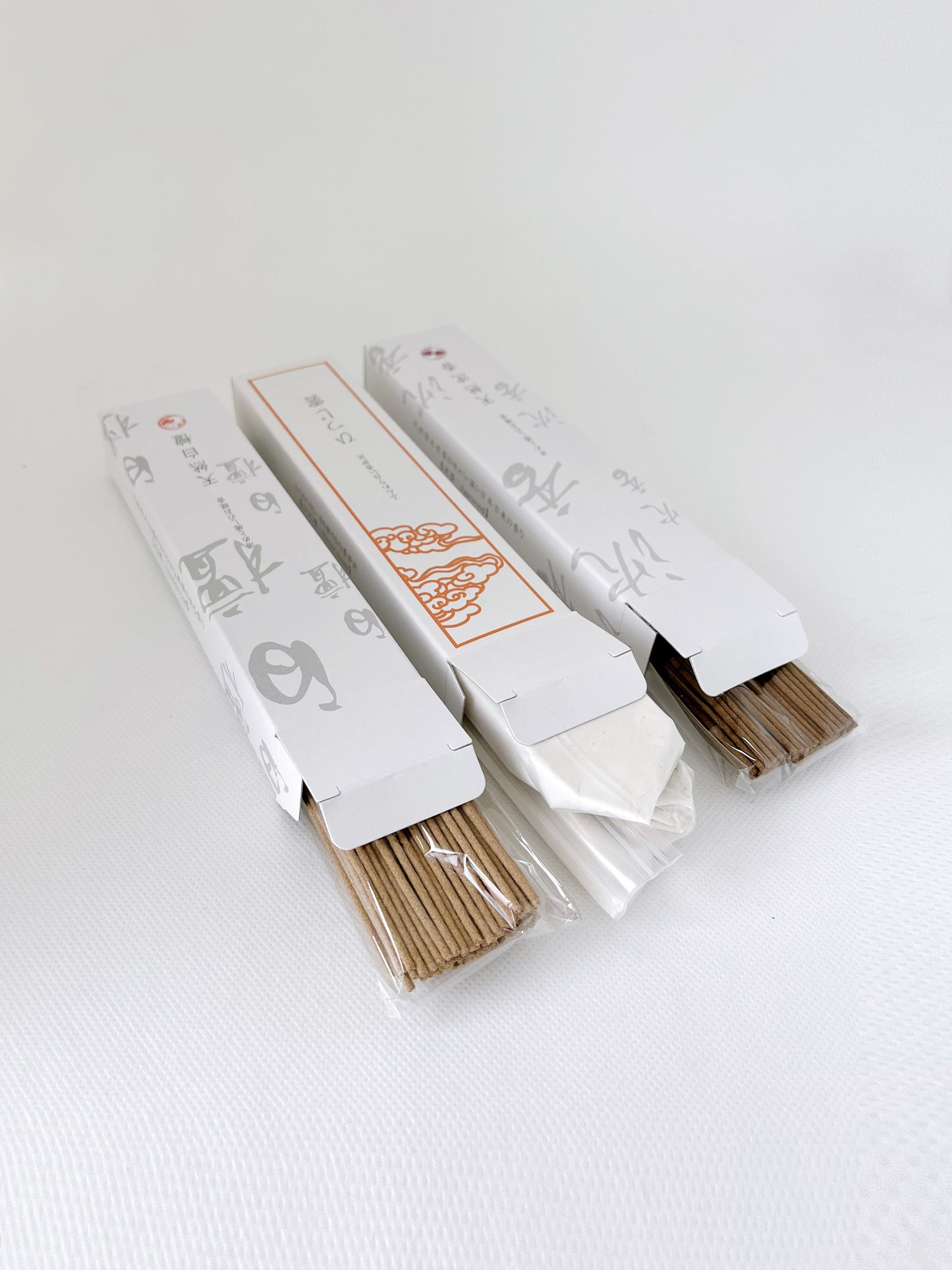 Coffret encens excellent - santal blanc et calmbac